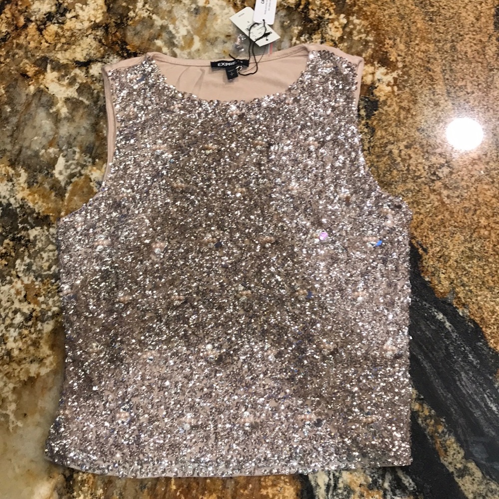 Express Sequence top